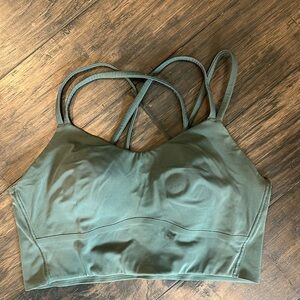 Lululemon bra 8